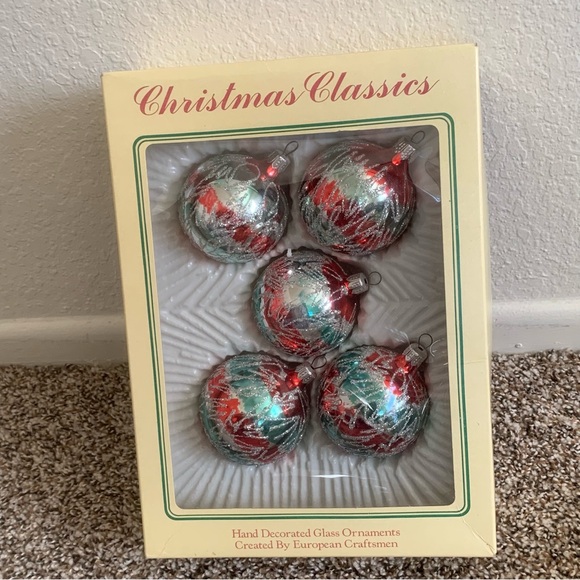 9 Vtg Christmas Classics Glass Ornaments Red Green Silver Glitter Tree Decor 2” - Picture 7 of 11